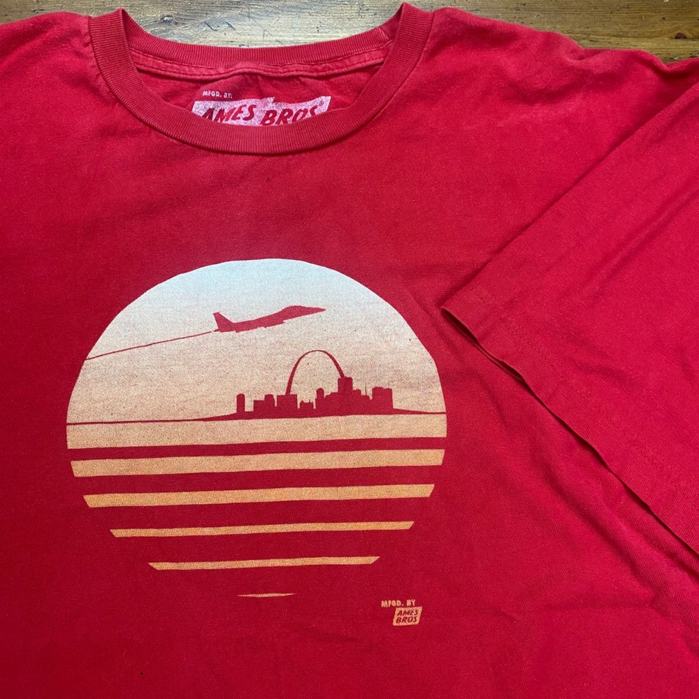 Boeing Ames Bros Graphic T-Shirt‎ Men's XL Red St. Louis Airplane Sunset Tee